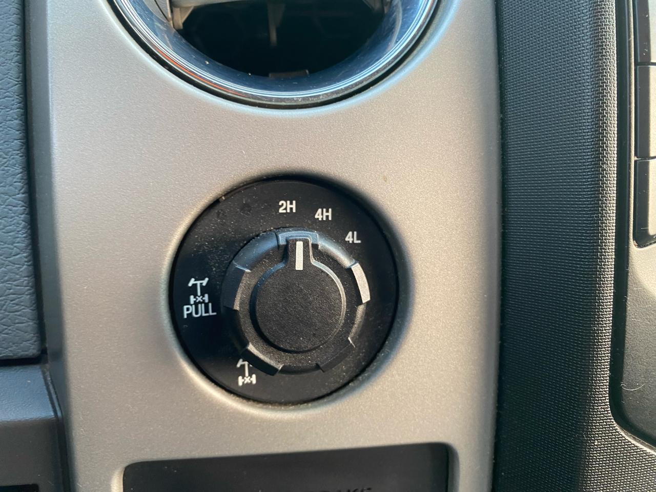 Ford F-150 XLT SuperCrew 6.5-ft. Bed 4WD 2013