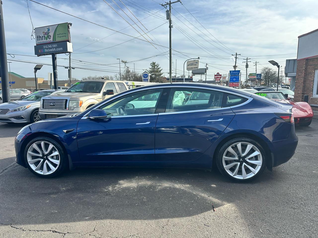 Tesla Model 3 Mid Range 2019