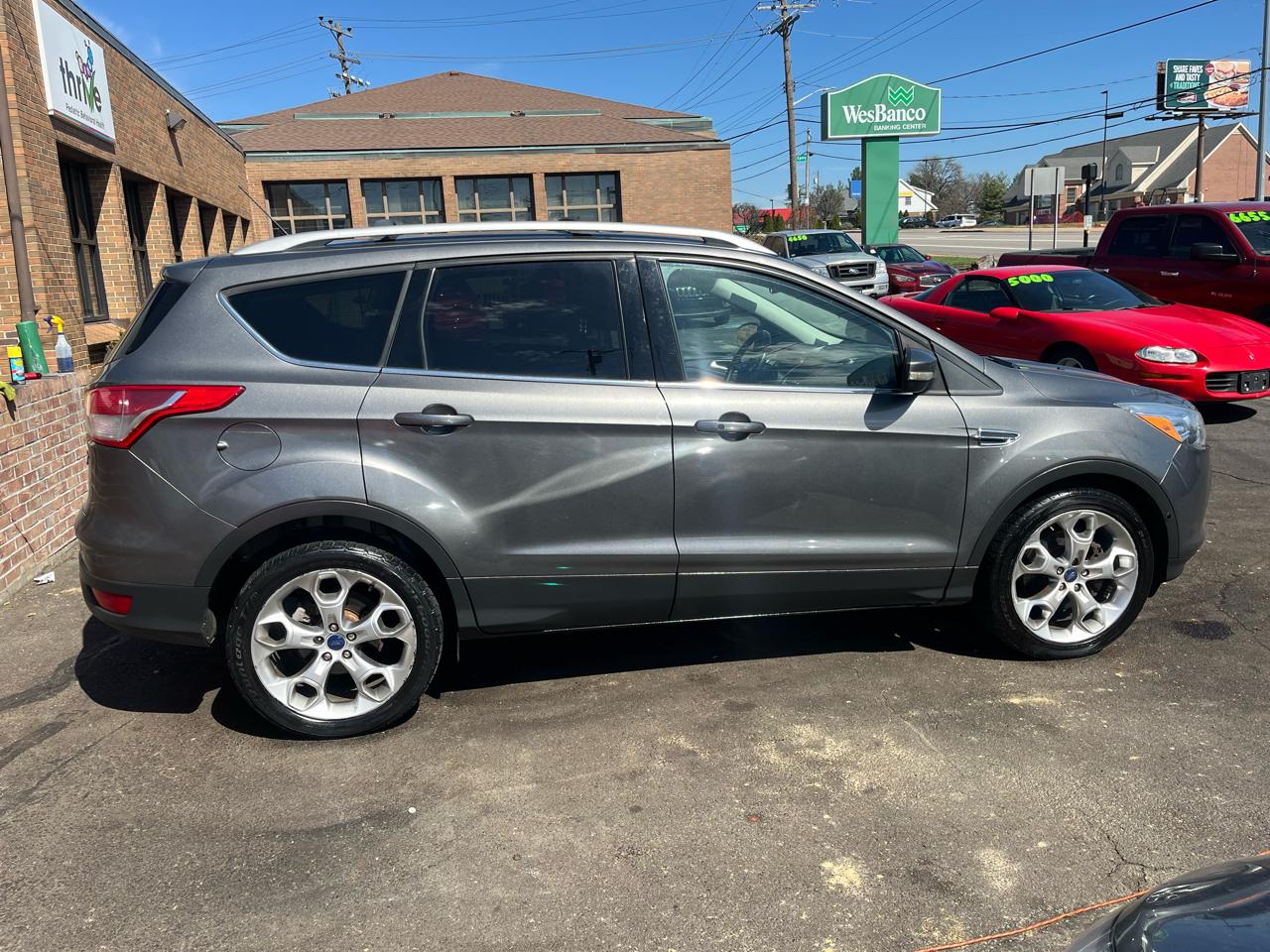 Ford Escape Titanium 4WD 2014