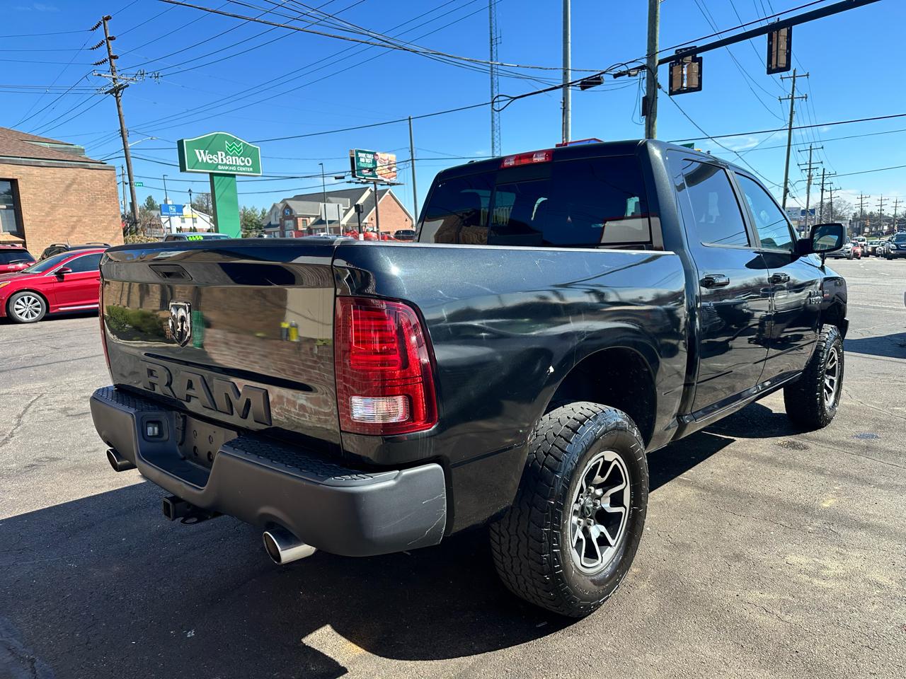 RAM 1500 Rebel Crew Cab SWB 4WD 2016