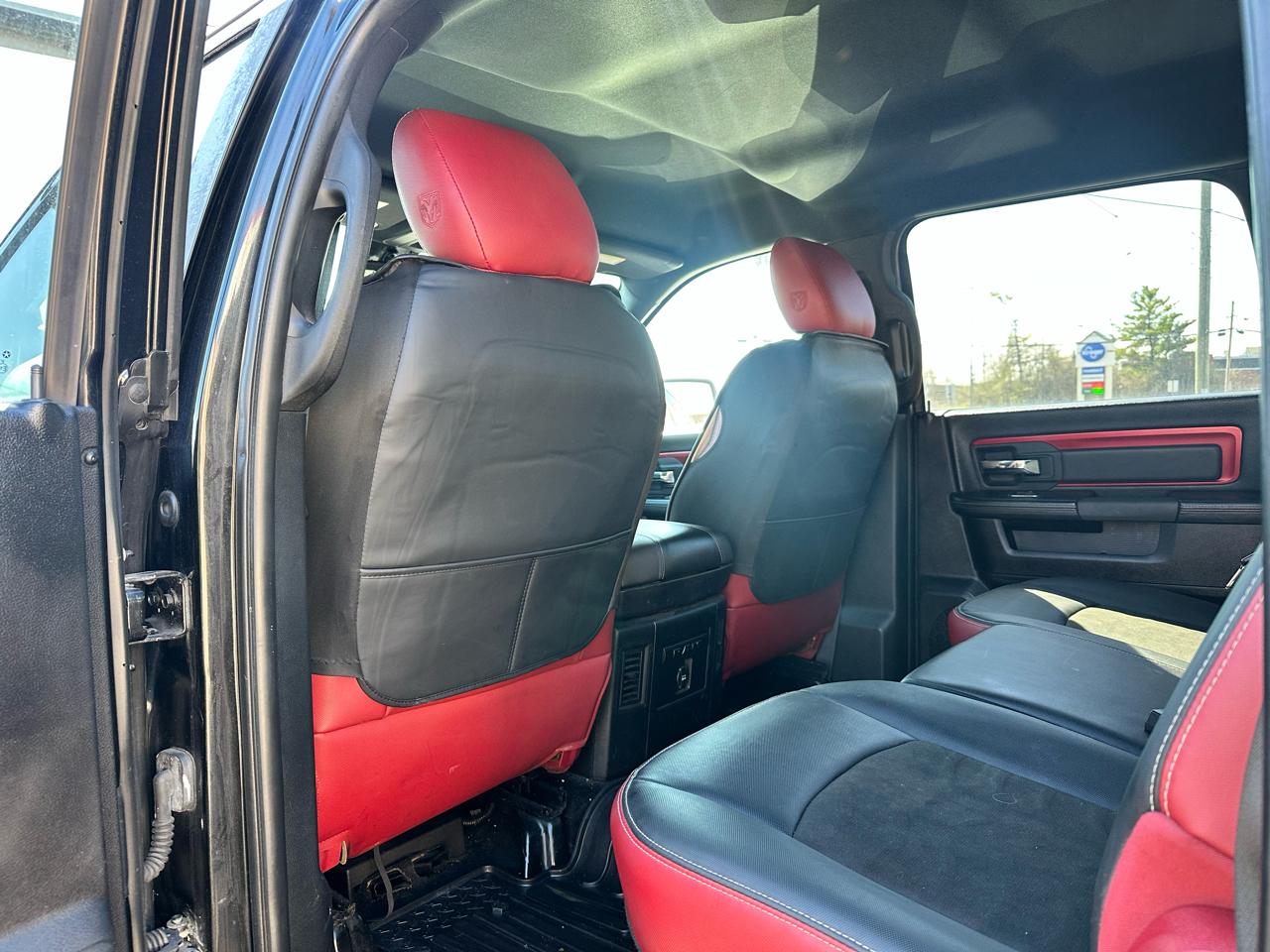 RAM 1500 Rebel Crew Cab SWB 4WD 2016