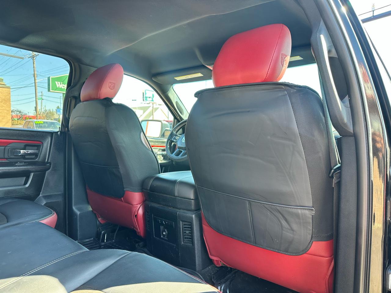 RAM 1500 Rebel Crew Cab SWB 4WD 2016