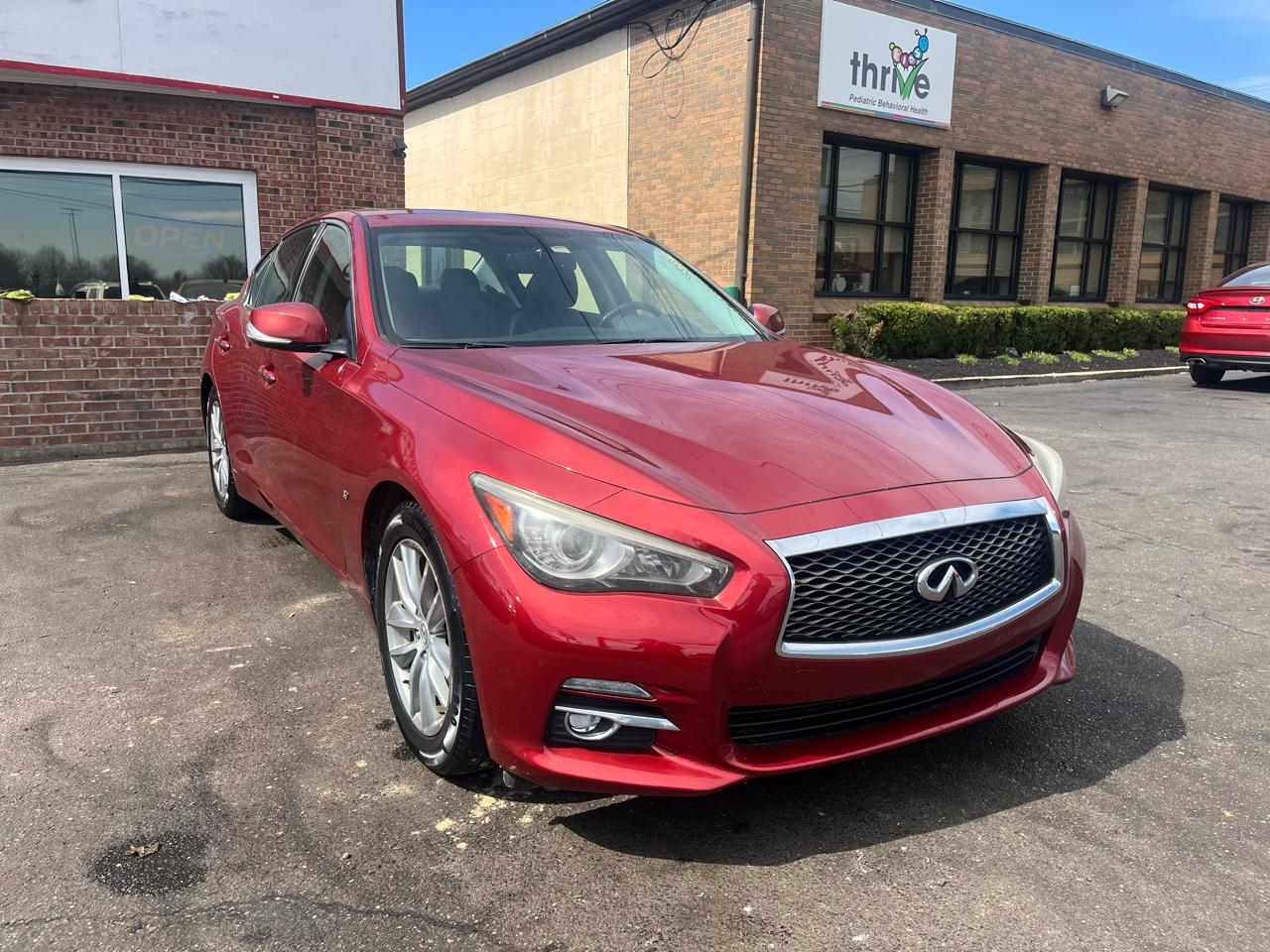 Infiniti Q50 Premium 2014