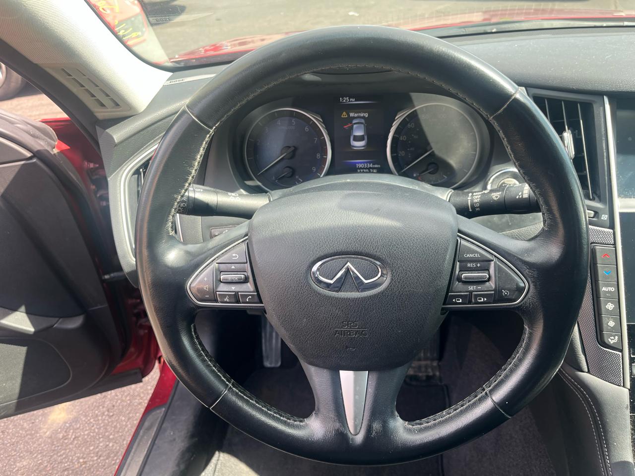 Infiniti Q50 Premium 2014