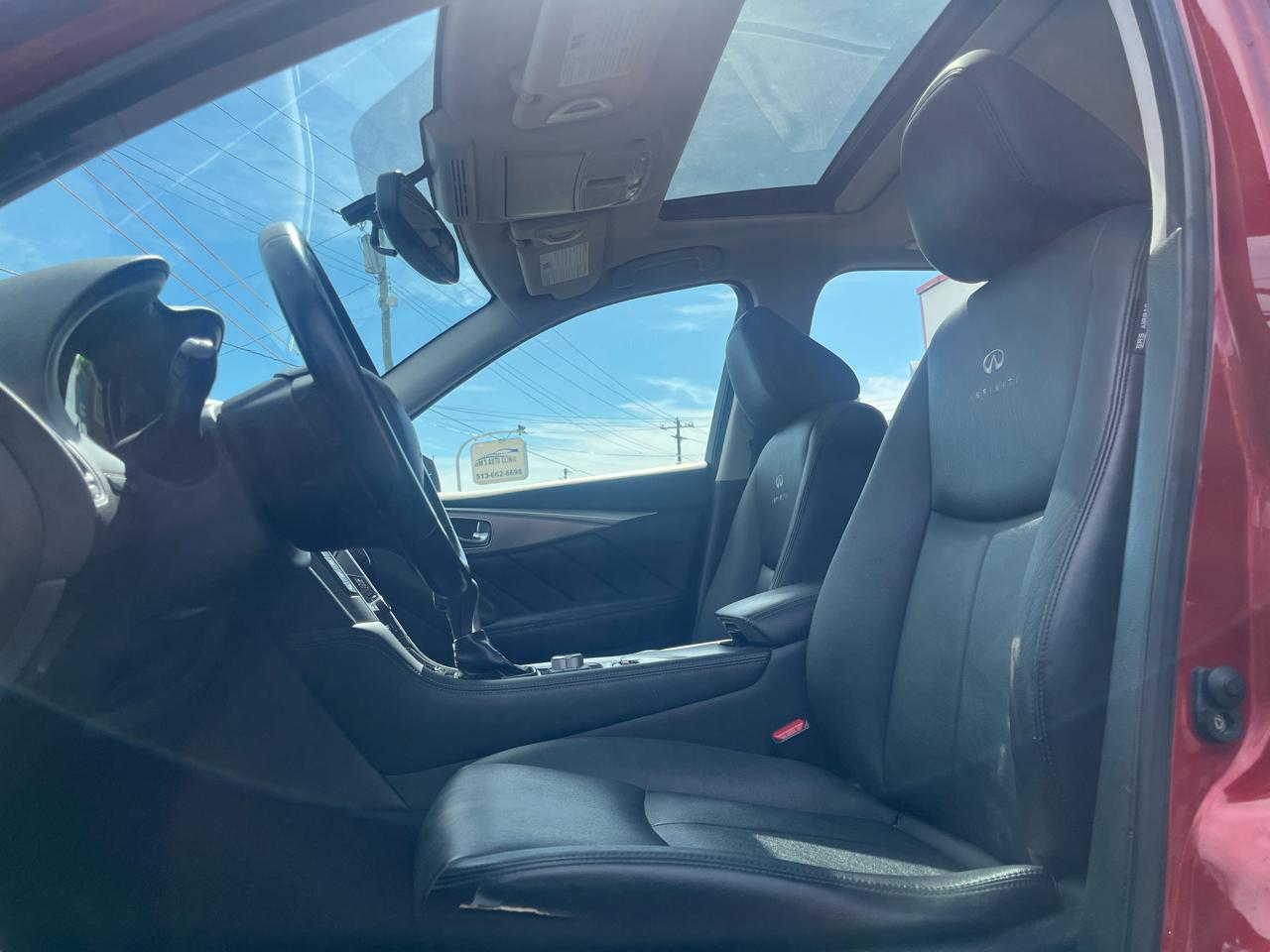 Infiniti Q50 Premium 2014