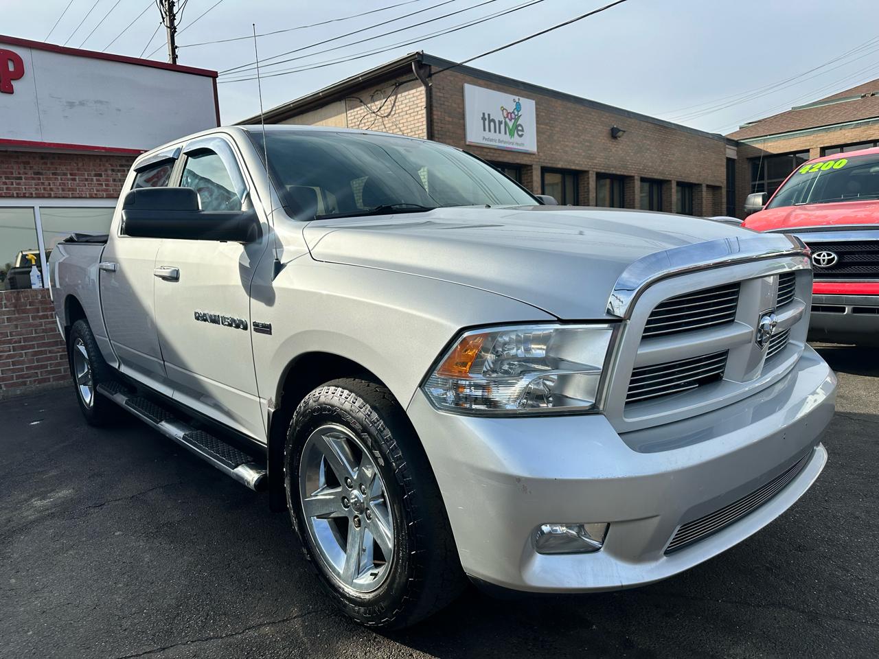 RAM 1500 Sport Crew Cab 4WD 2012