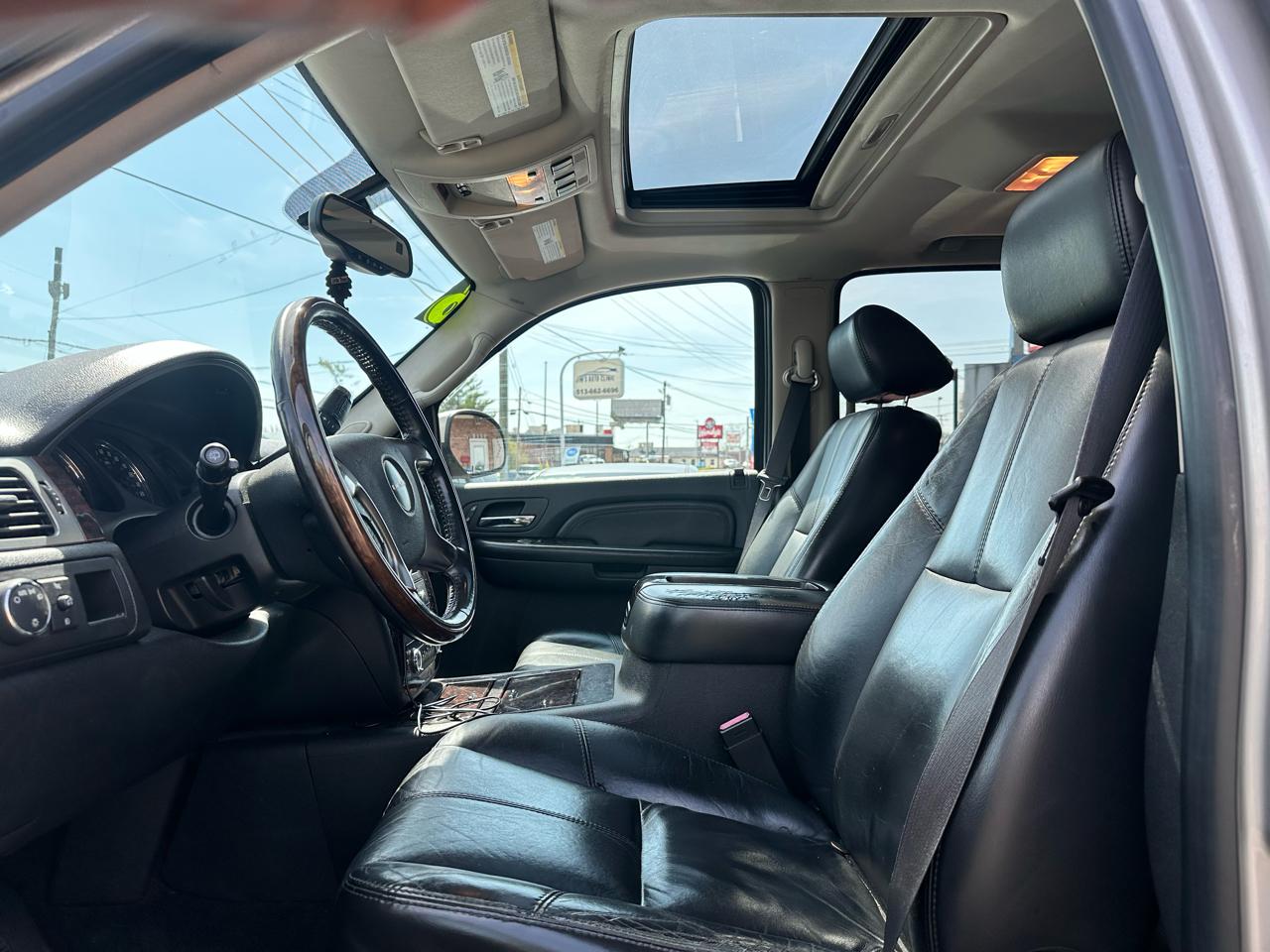 GMC Yukon Denali AWD 2007