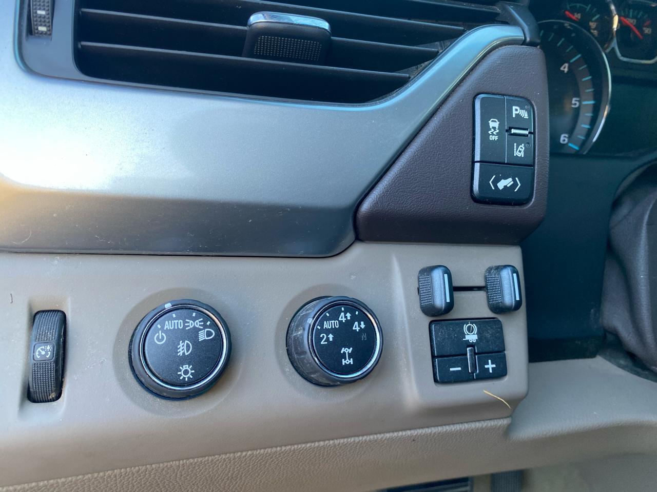 Chevrolet Tahoe LT 4WD 2015