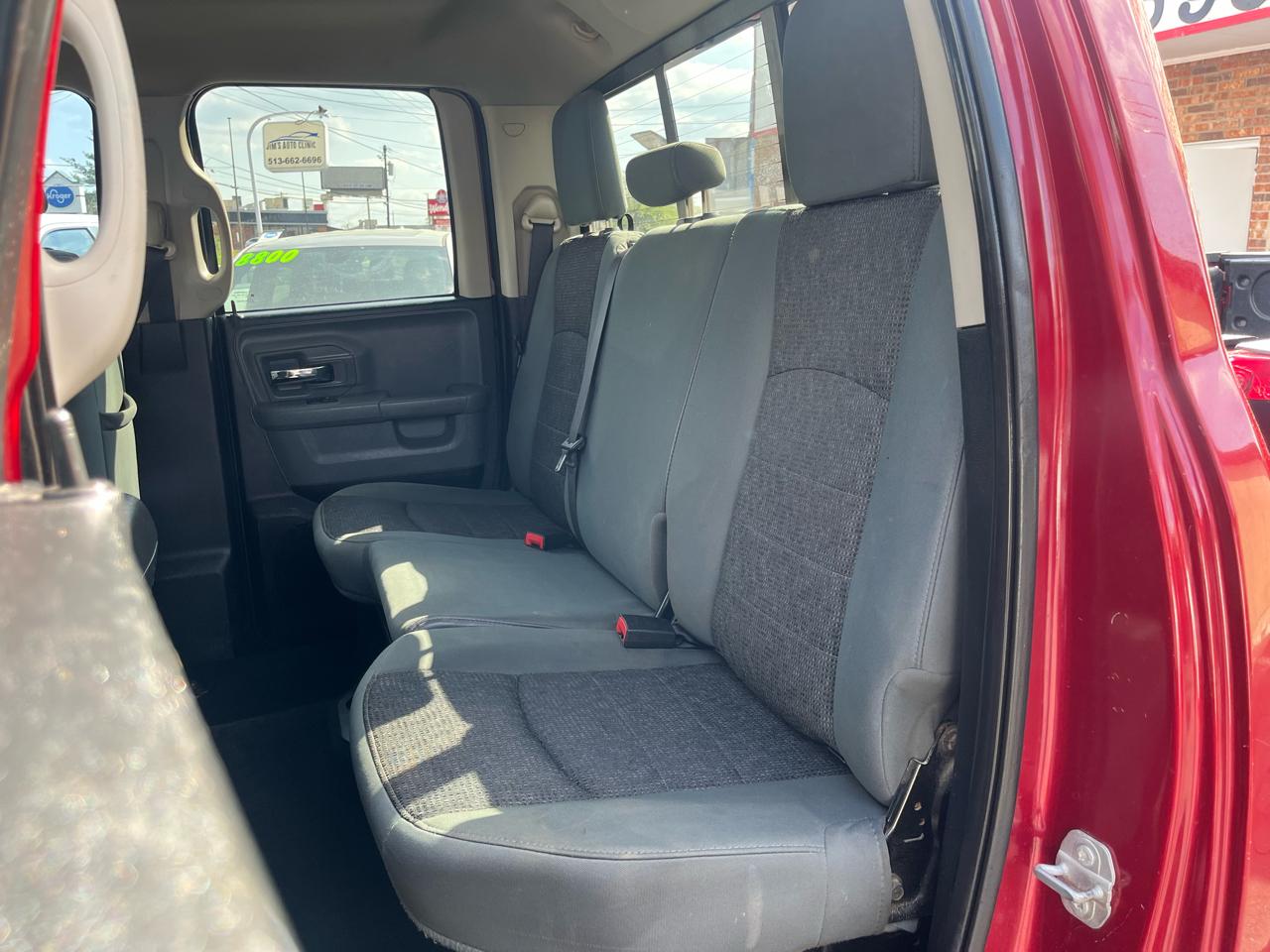 RAM 1500 4WD Crew Cab 149" Big Horn 2015