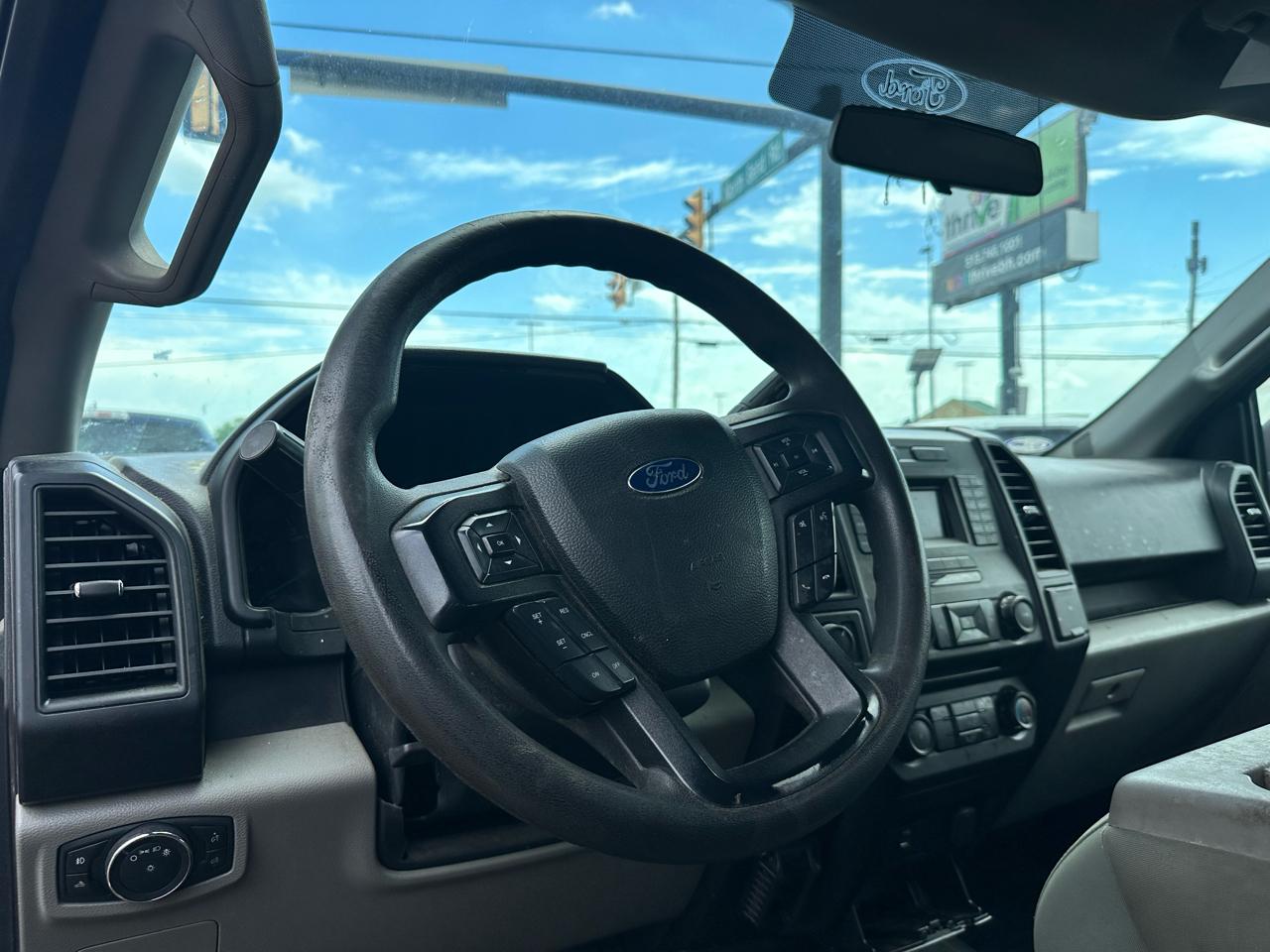 Ford F-150 Lariat SuperCrew 5.5-ft. Bed 4WD 2016