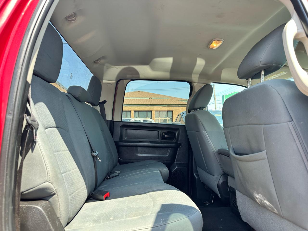 RAM 1500 Tradesman Crew Cab SWB 4WD 2014