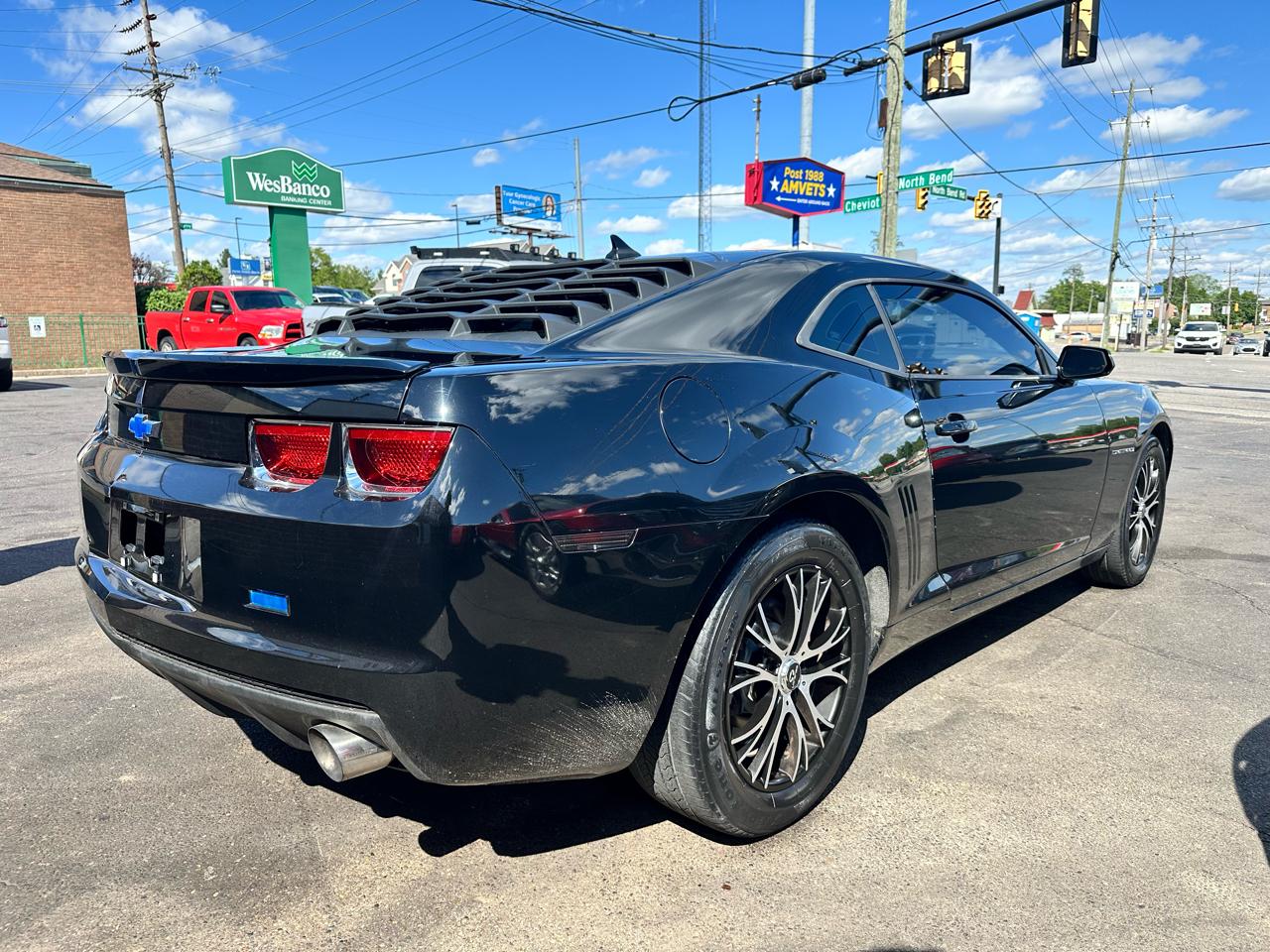 Chevrolet Camaro LS Coupe 2012