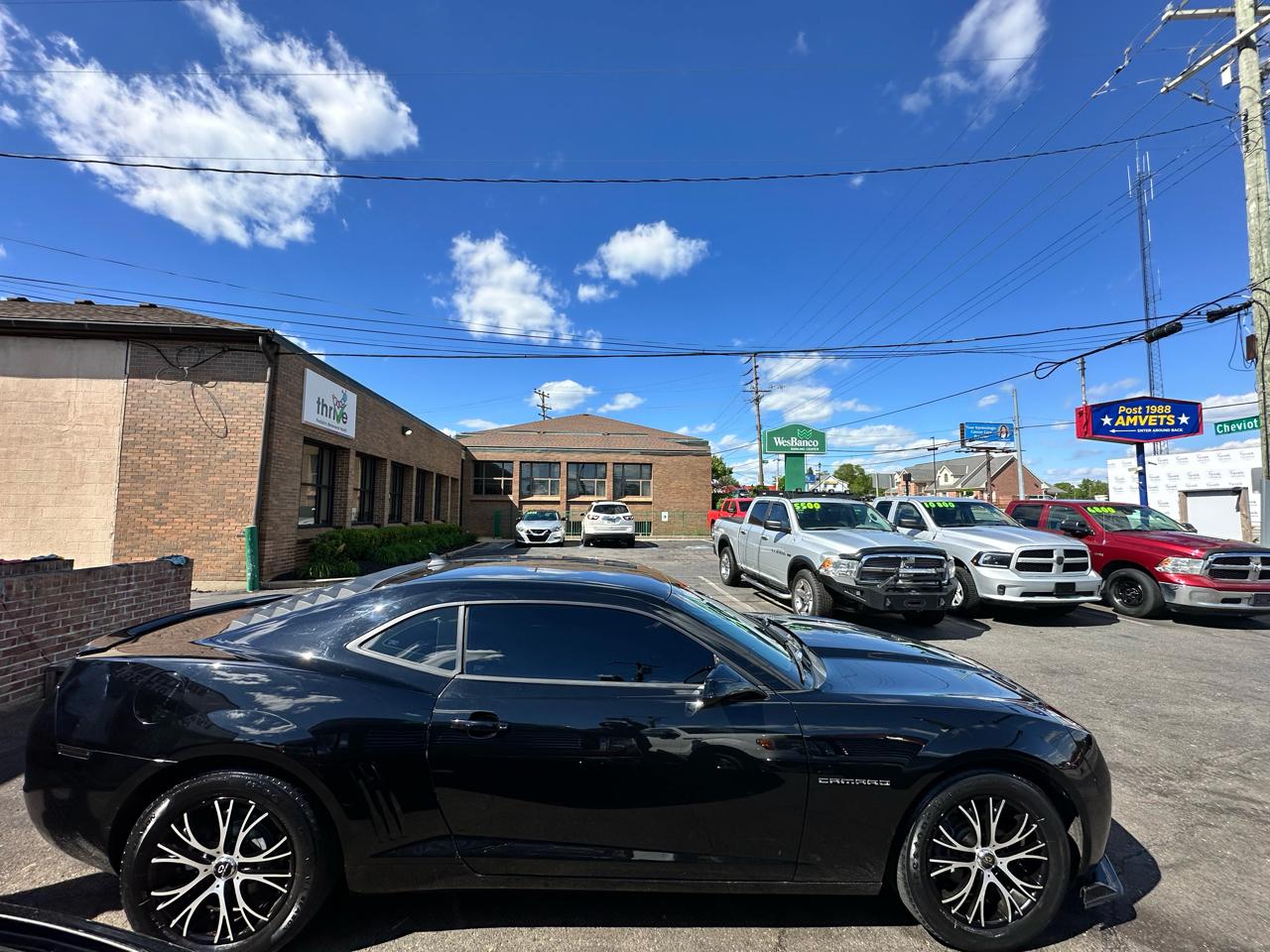 Chevrolet Camaro LS Coupe 2012