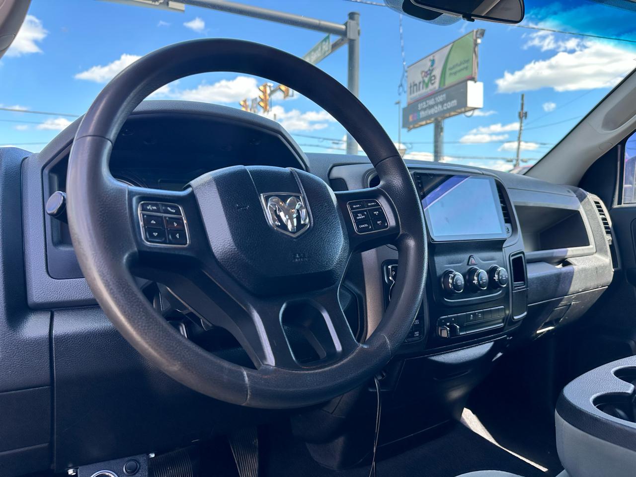 RAM 1500 Tradesman Quad Cab 4WD 2018