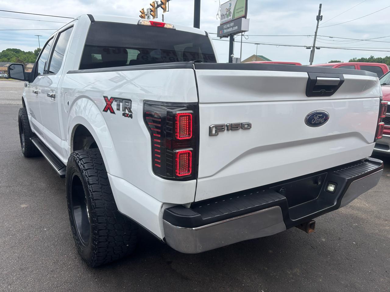 Ford F-150 XL SuperCrew 5.5-ft. Bed 4WD 2015