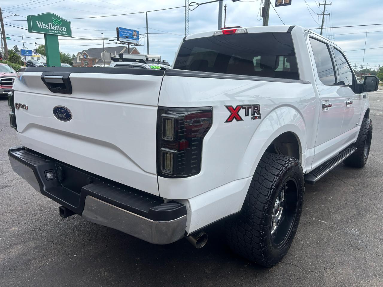 Ford F-150 XL SuperCrew 5.5-ft. Bed 4WD 2015