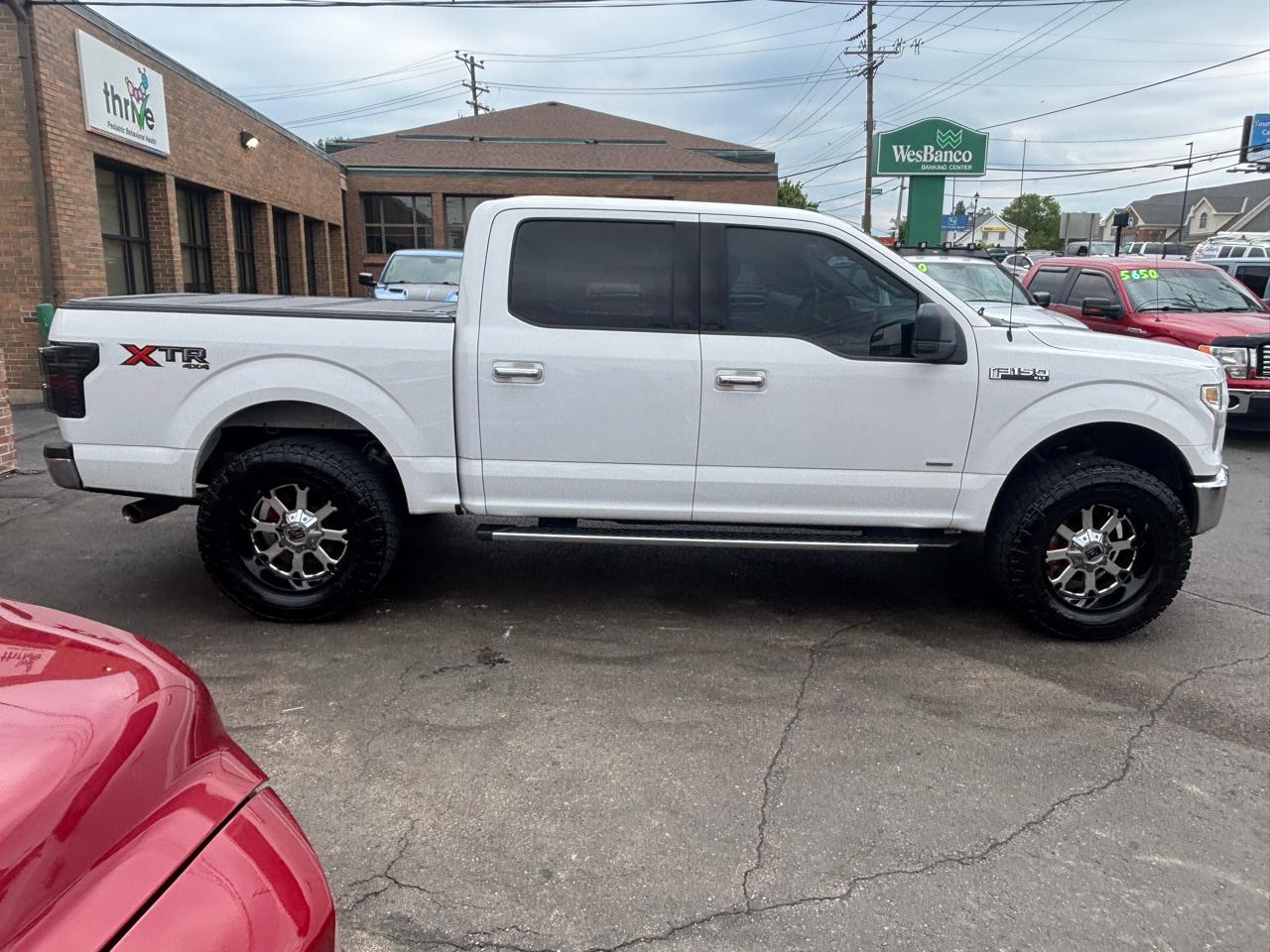 Ford F-150 XL SuperCrew 5.5-ft. Bed 4WD 2015