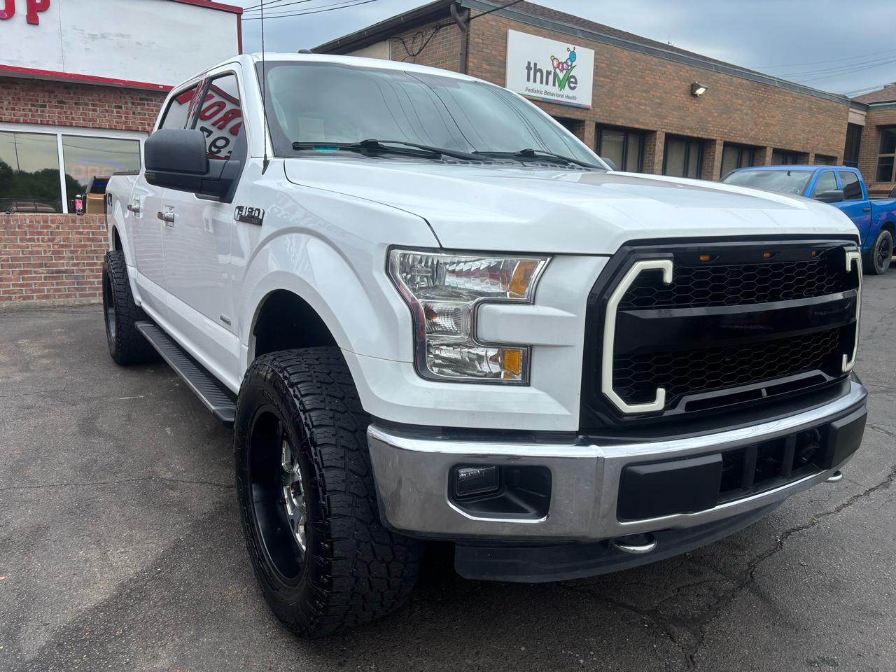 Ford F-150 XL SuperCrew 5.5-ft. Bed 4WD 2015