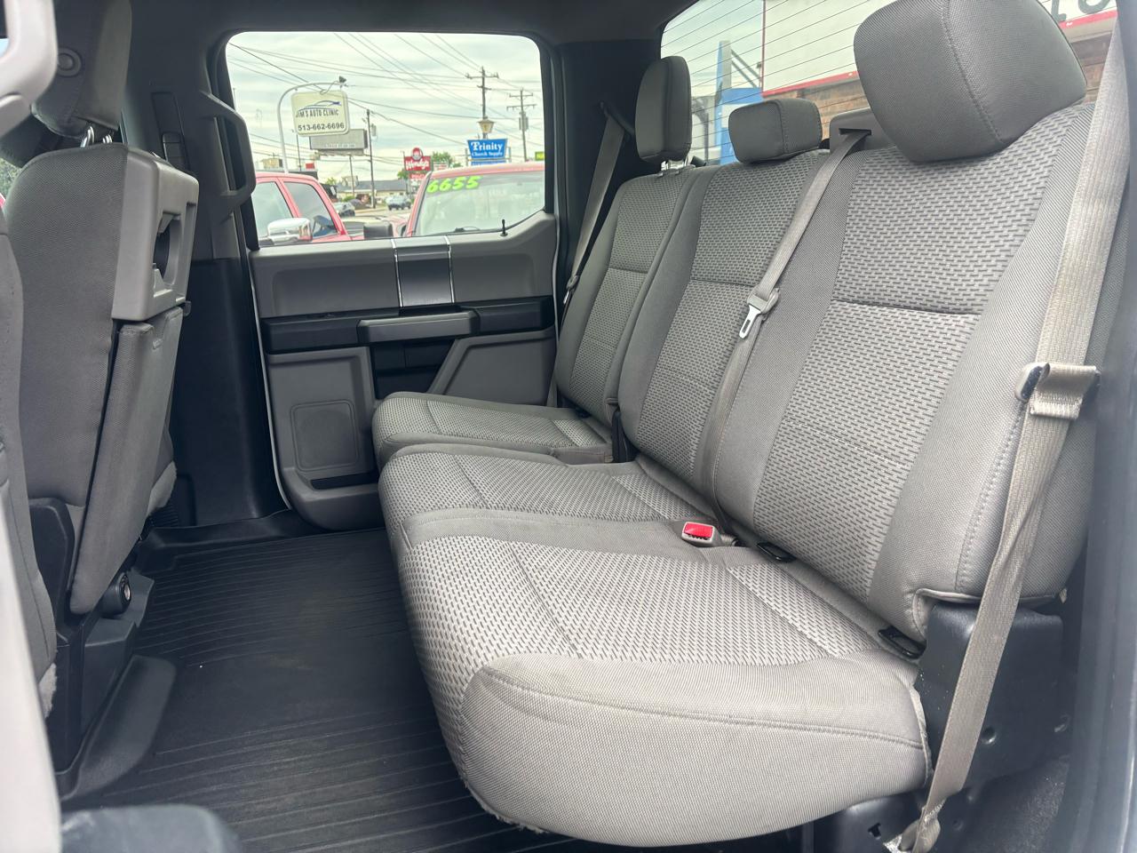 Ford F-150 XL SuperCrew 5.5-ft. Bed 4WD 2015