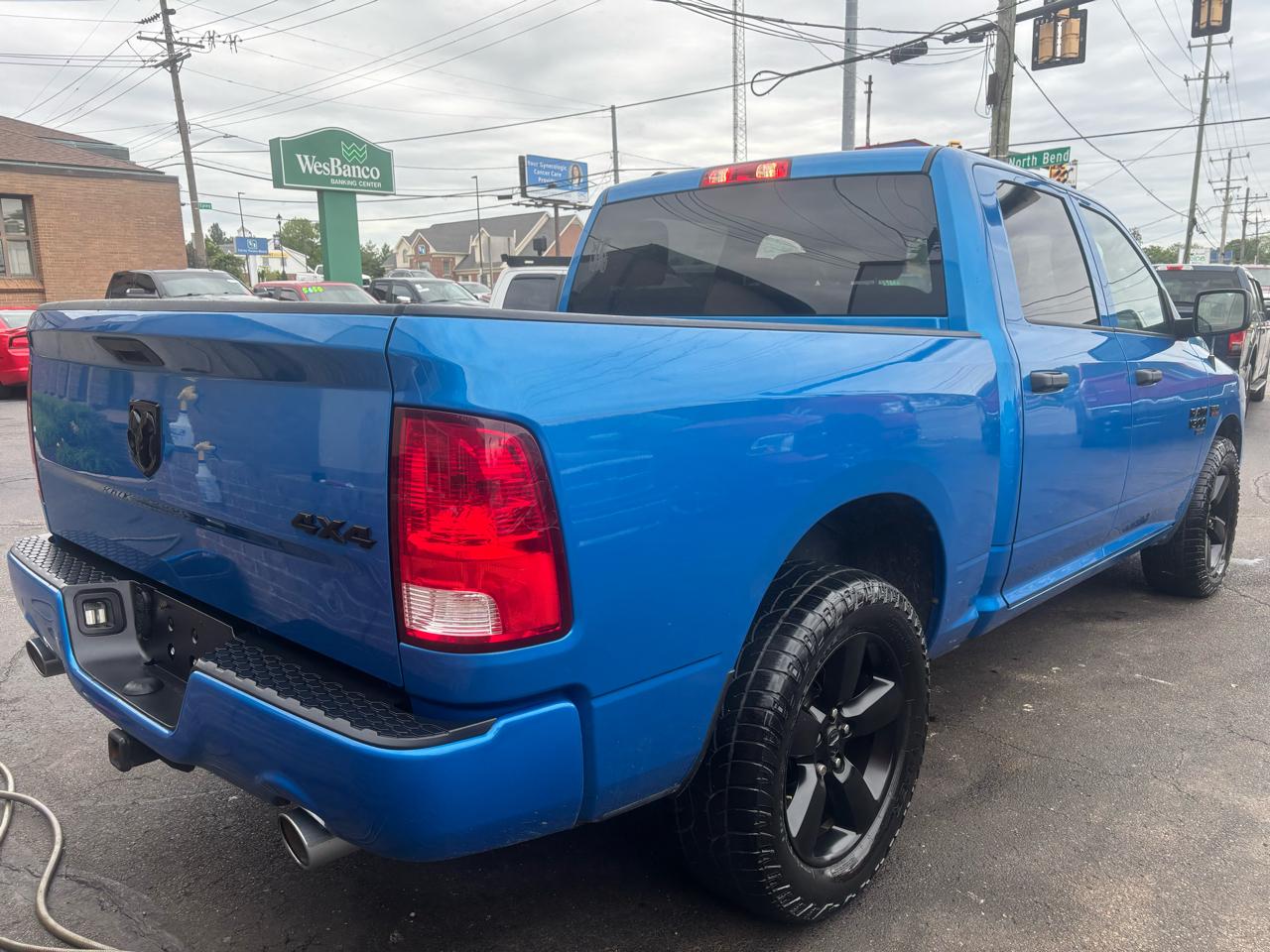 RAM 1500 Classic Tradesman Crew Cab SWB 4WD 2019