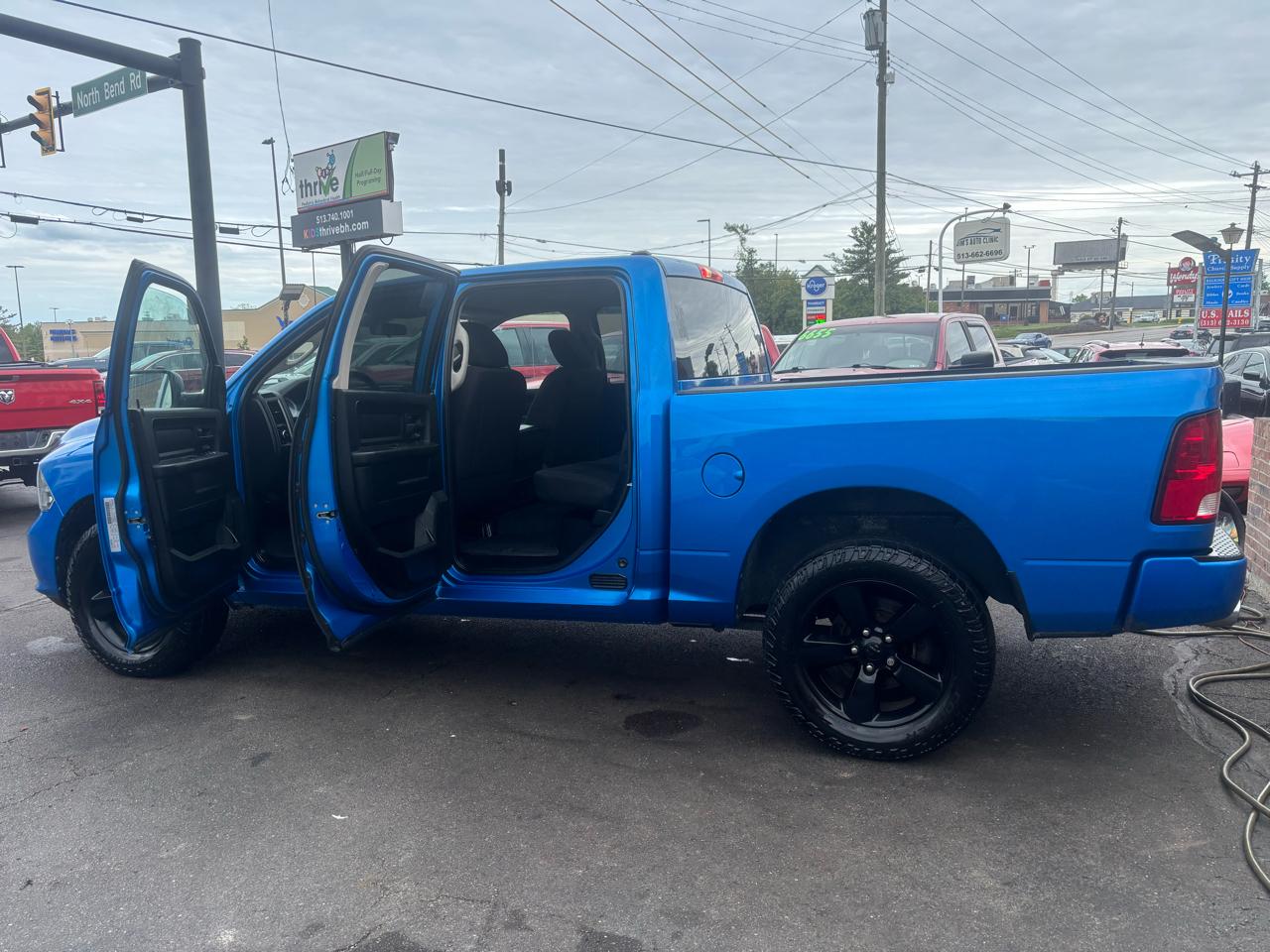RAM 1500 Classic Tradesman Crew Cab SWB 4WD 2019