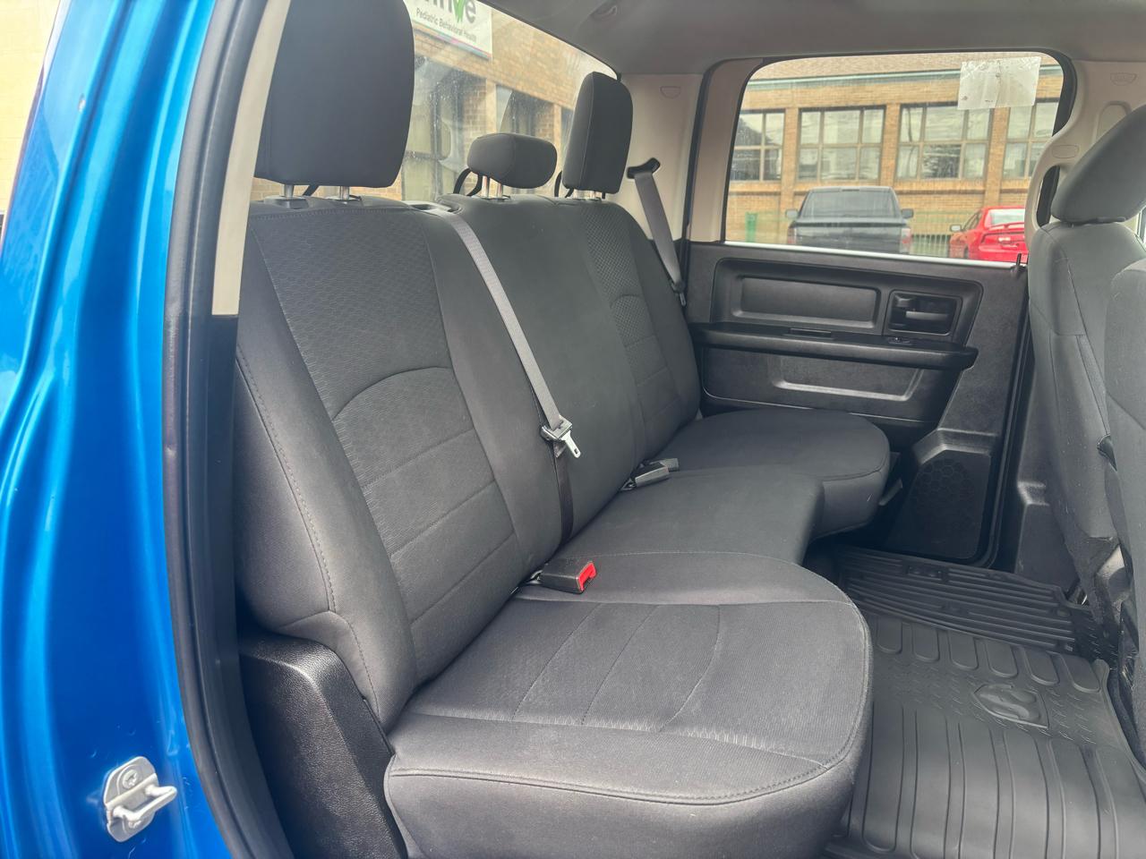 RAM 1500 Classic Tradesman Crew Cab SWB 4WD 2019
