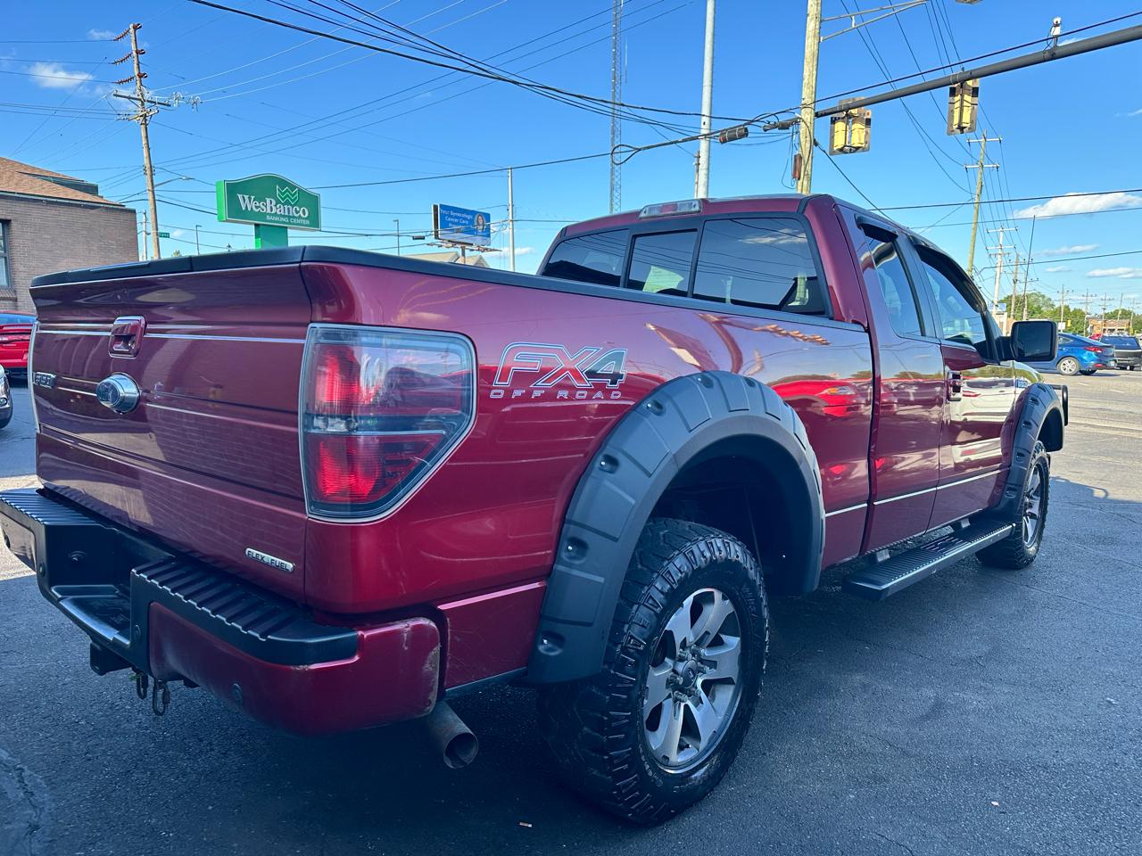 Ford F-150 XLT SuperCab 8-ft. Bed 4WD 2013