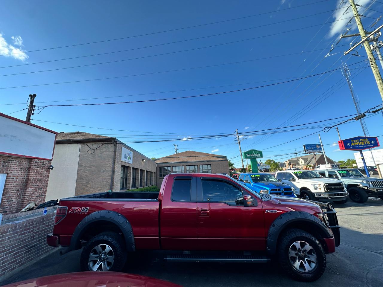 Ford F-150 XLT SuperCab 8-ft. Bed 4WD 2013