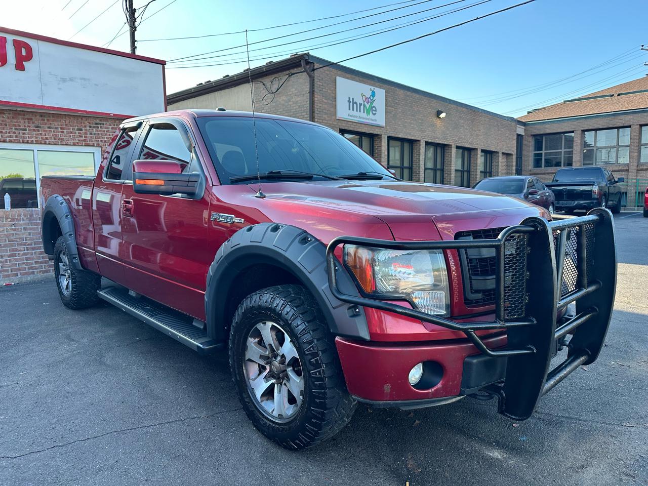 Ford F-150 XLT SuperCab 8-ft. Bed 4WD 2013