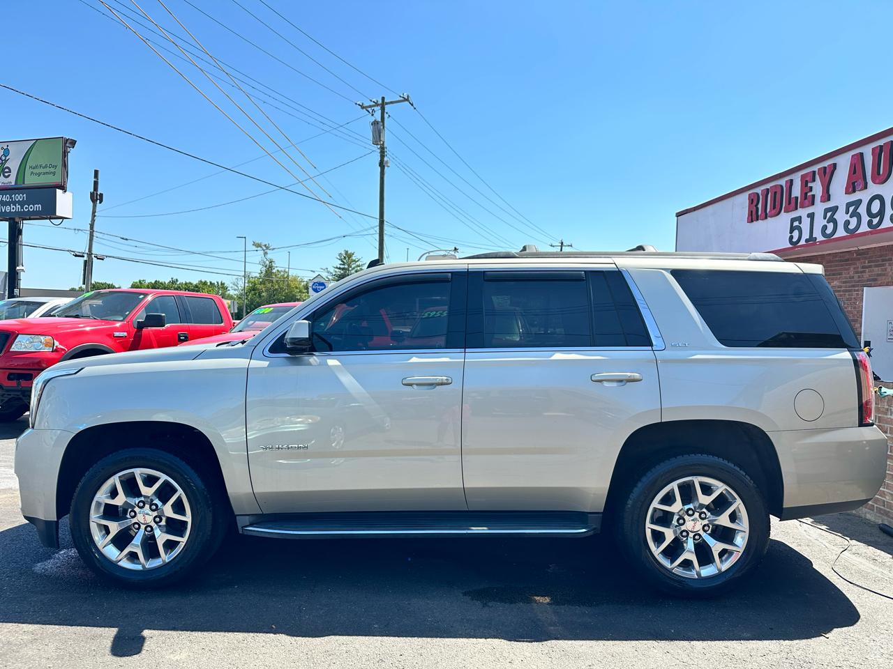 GMC Yukon SLT 4WD 2015