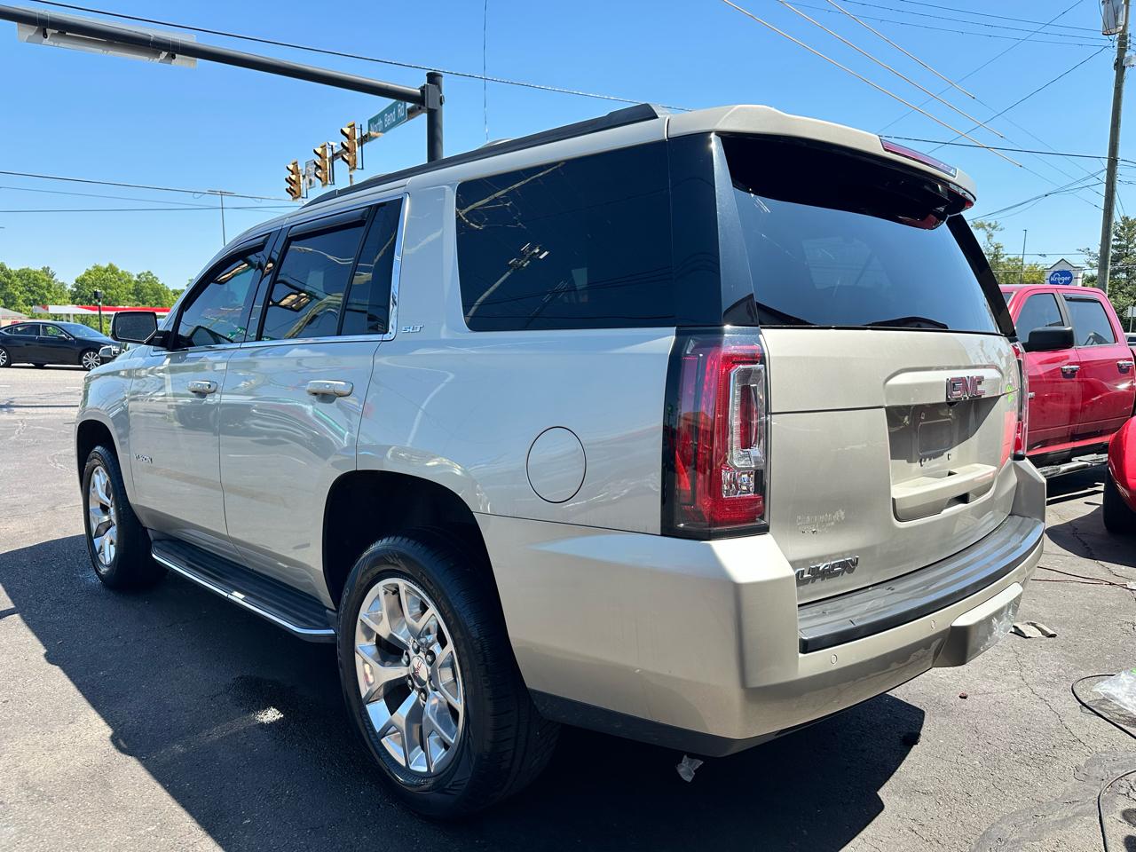 GMC Yukon SLT 4WD 2015
