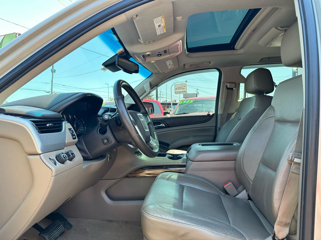 GMC Yukon SLT 4WD 2015