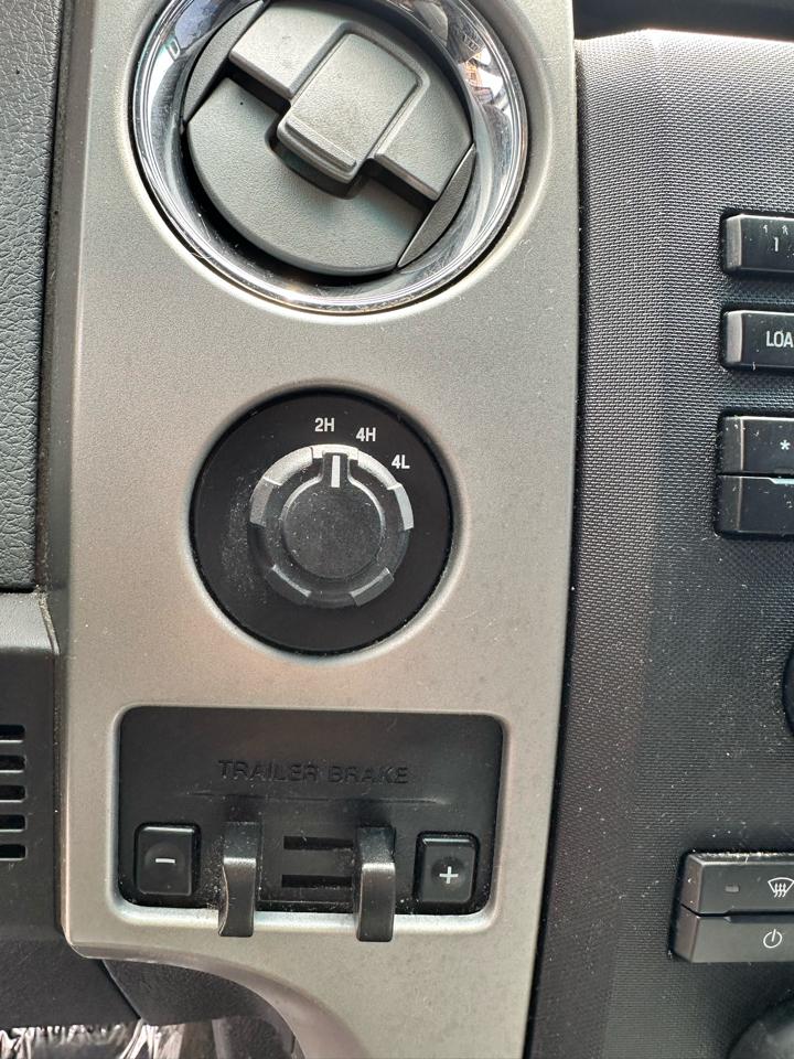 Ford F-150 XLT SuperCrew 6.5-ft. Bed 4WD 2011