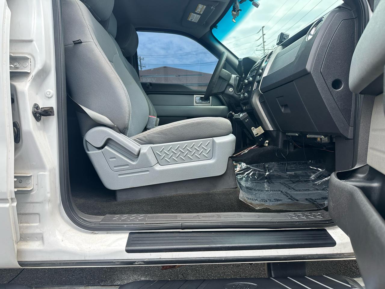 Ford F-150 XLT SuperCrew 6.5-ft. Bed 4WD 2011