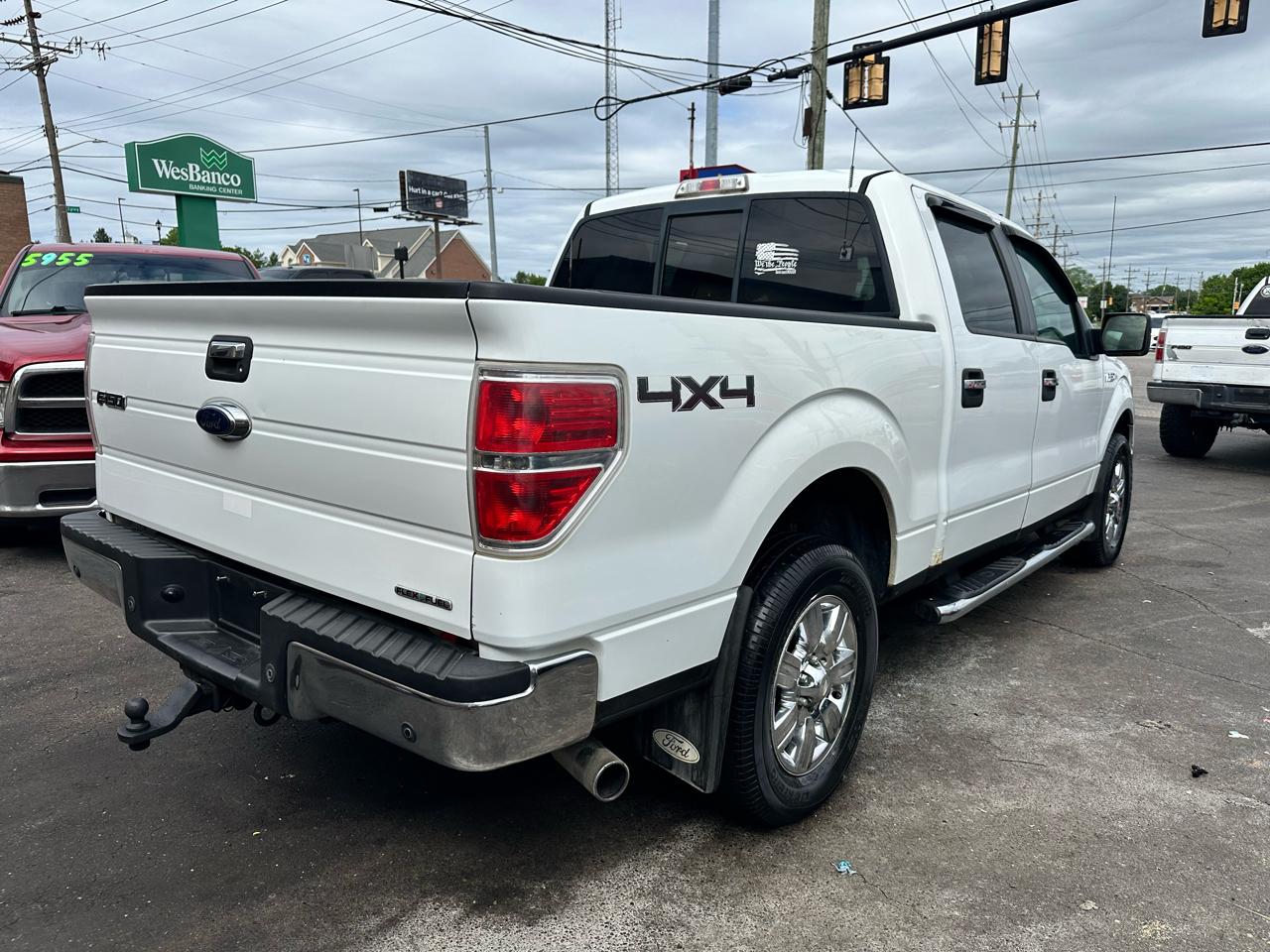 Ford F-150 4WD Reg Cab 145" XLT 2011