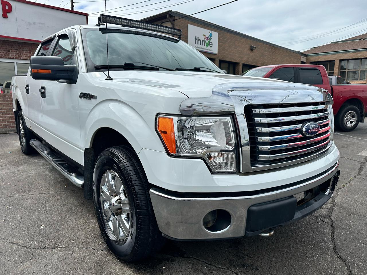 Ford F-150 4WD Reg Cab 145" XLT 2011