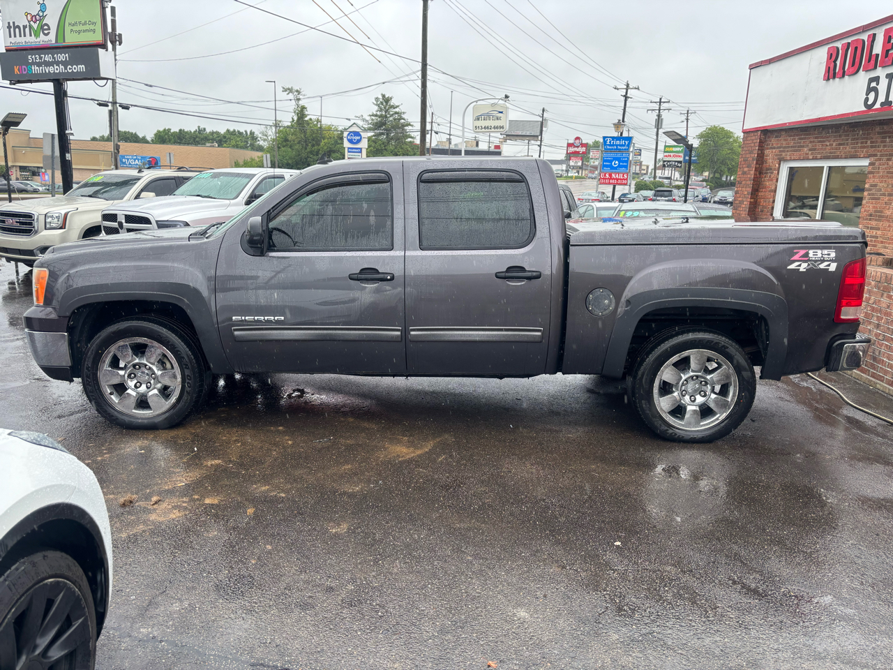 GMC Sierra 1500 SLE Crew Cab 4WD 2010