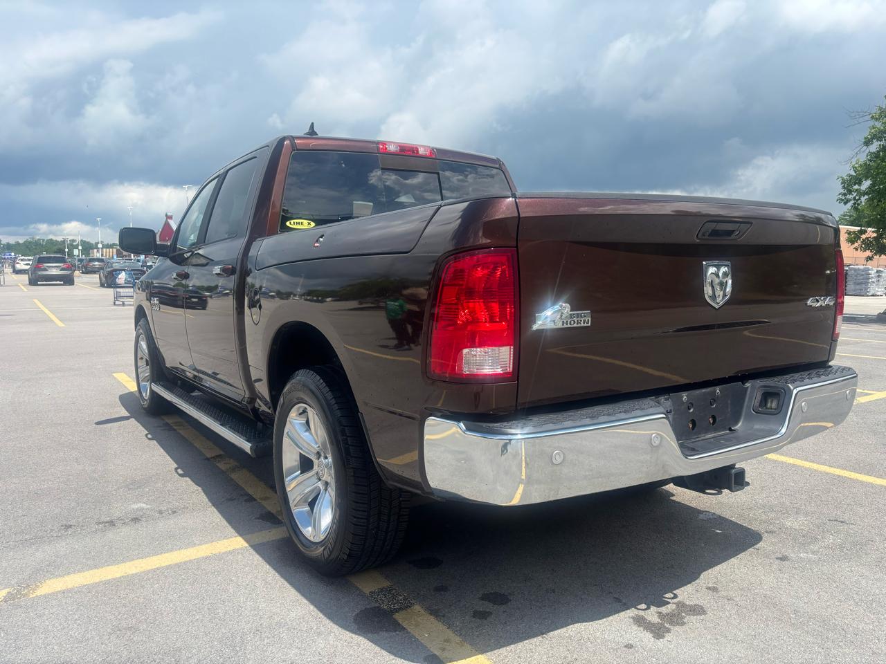 RAM 1500 SLT Crew Cab SWB 4WD 2014