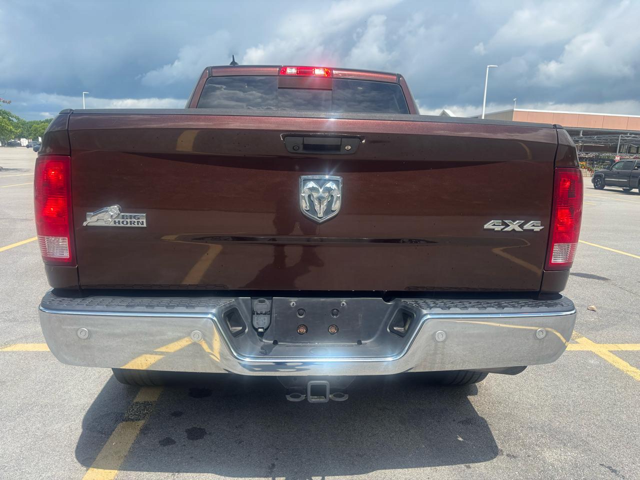 RAM 1500 SLT Crew Cab SWB 4WD 2014