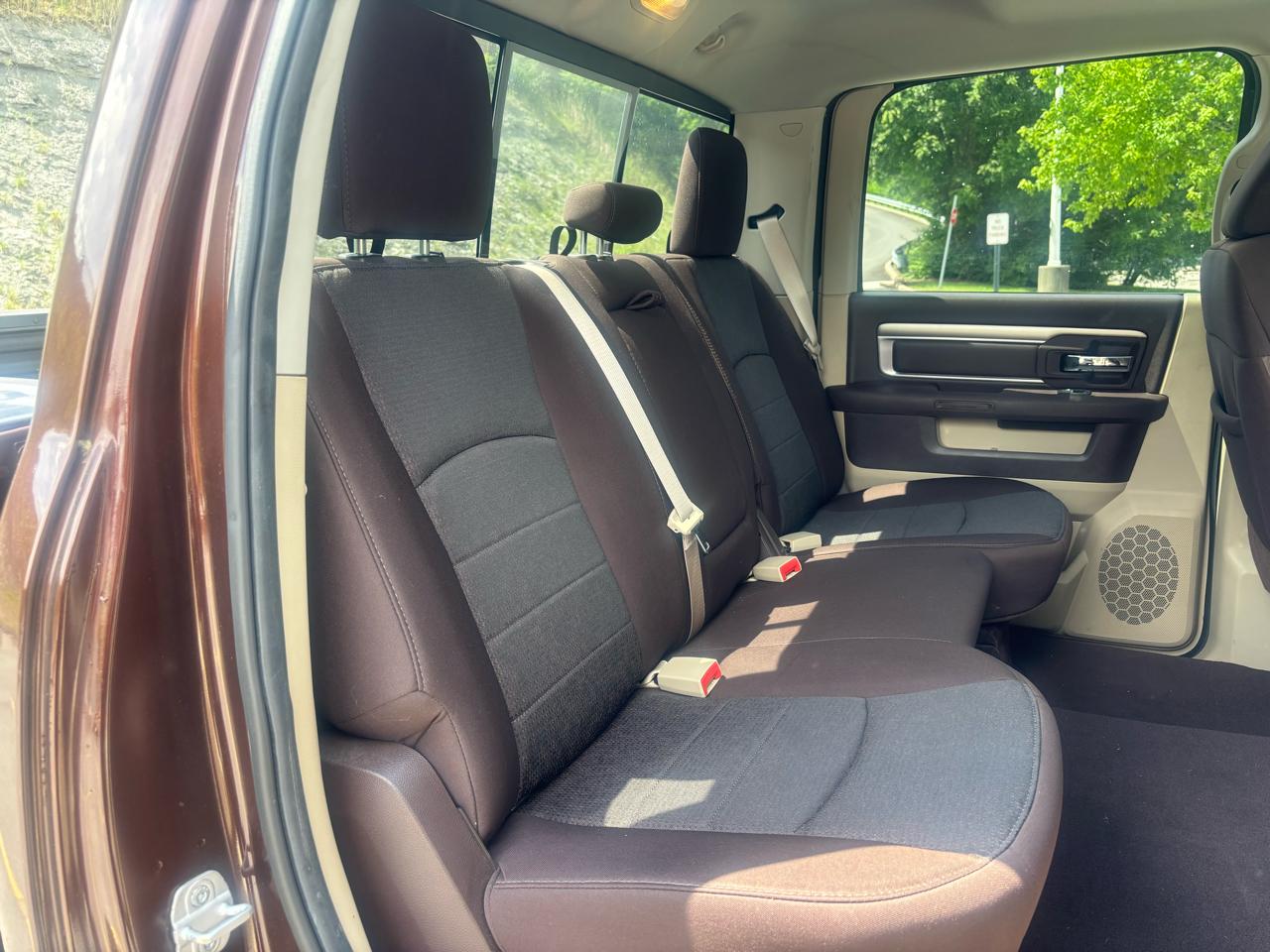 RAM 1500 SLT Crew Cab SWB 4WD 2014