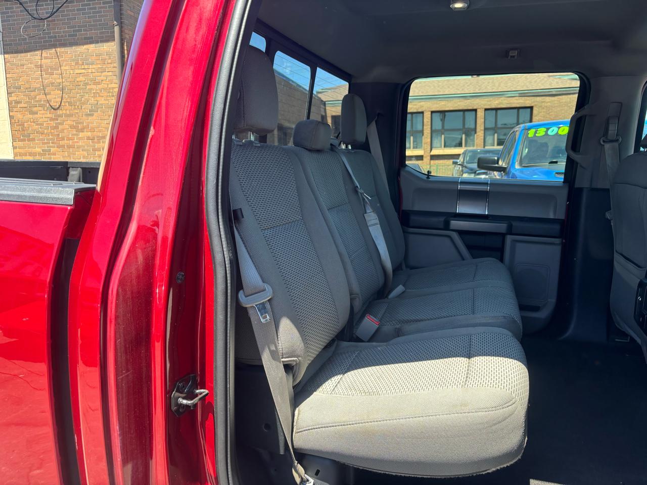 Ford F-150 4WD SuperCrew 139" XLT 2018