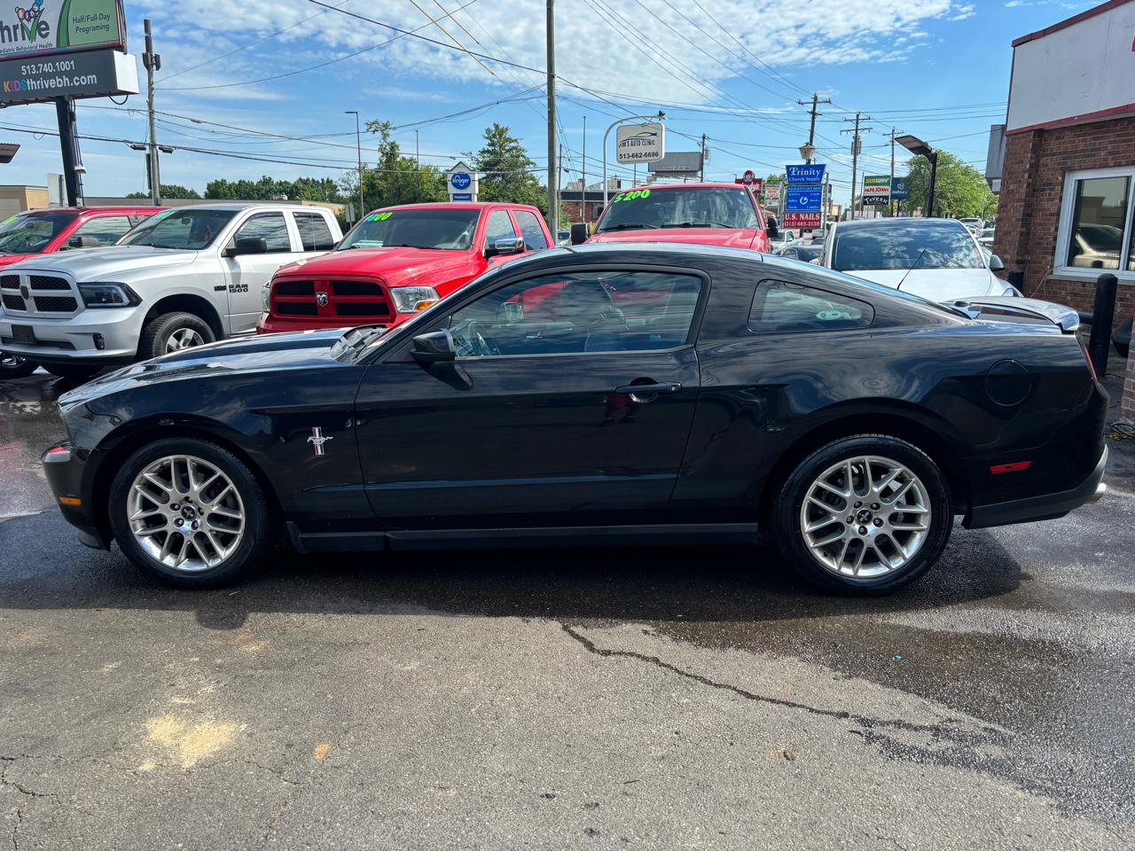 Ford Mustang V6 Coupe 2012