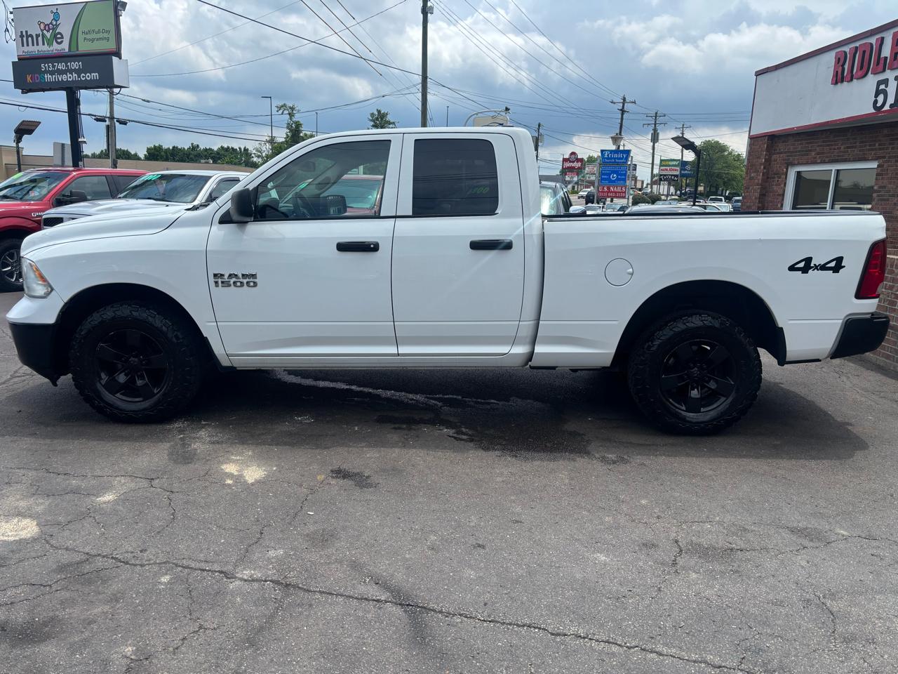 RAM 1500 4WD Crew Cab 140.5" Outdoorsman 2018