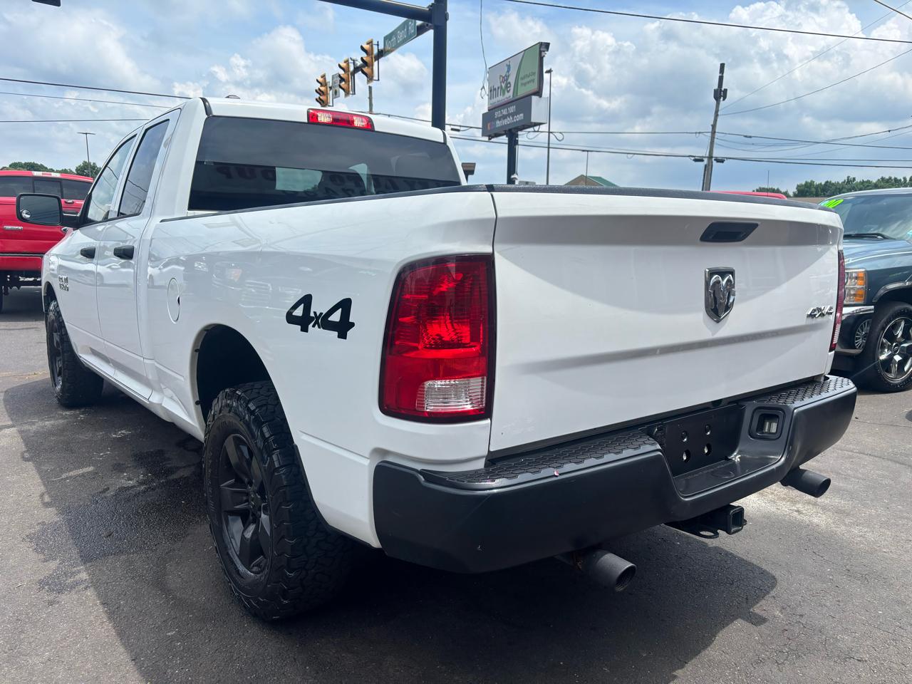 RAM 1500 4WD Crew Cab 140.5" Outdoorsman 2018