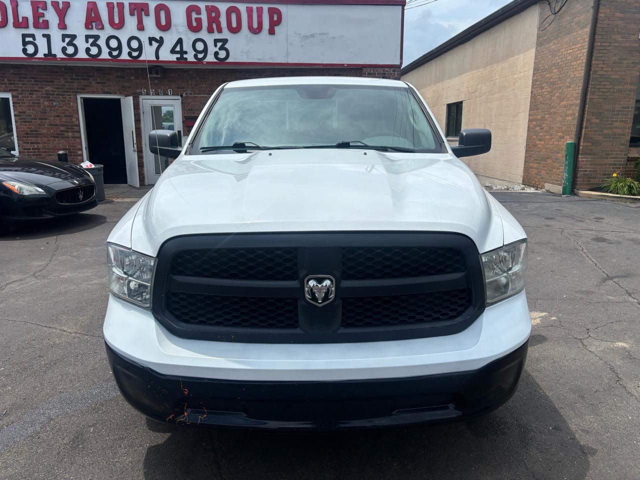 RAM 1500 4WD Crew Cab 140.5" Outdoorsman 2018
