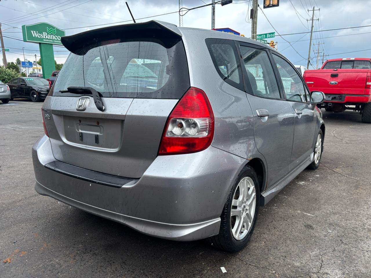 Honda Fit Sport 5-Speed MT 2007