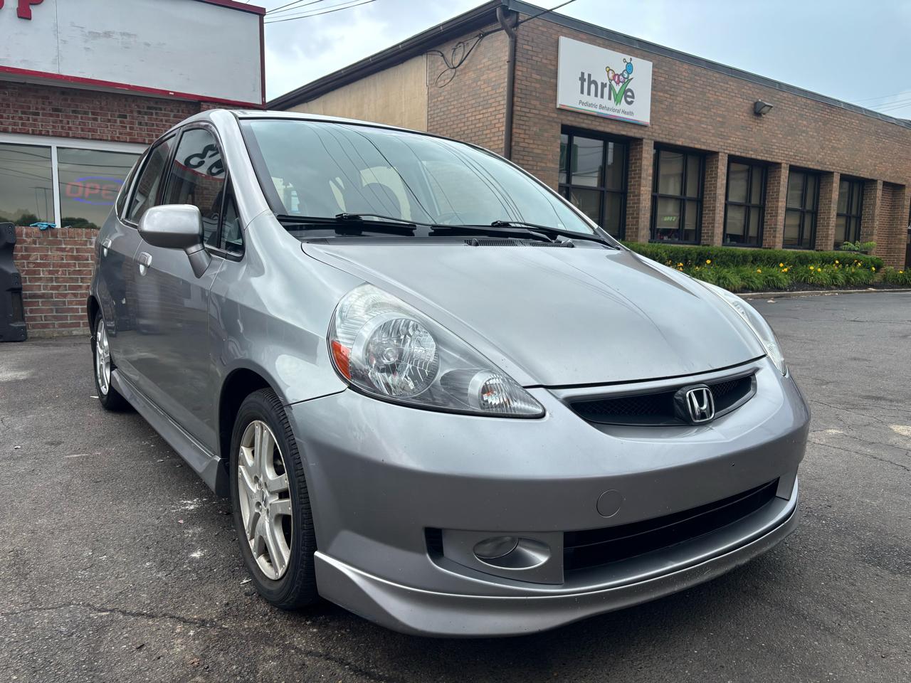 Honda Fit Sport 5-Speed MT 2007
