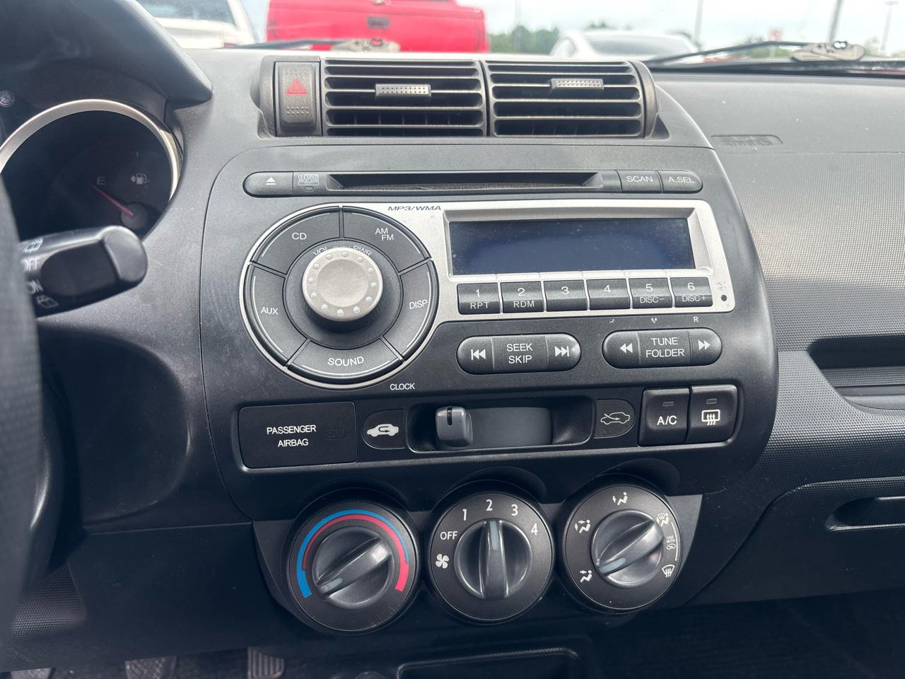 Honda Fit Sport 5-Speed MT 2007