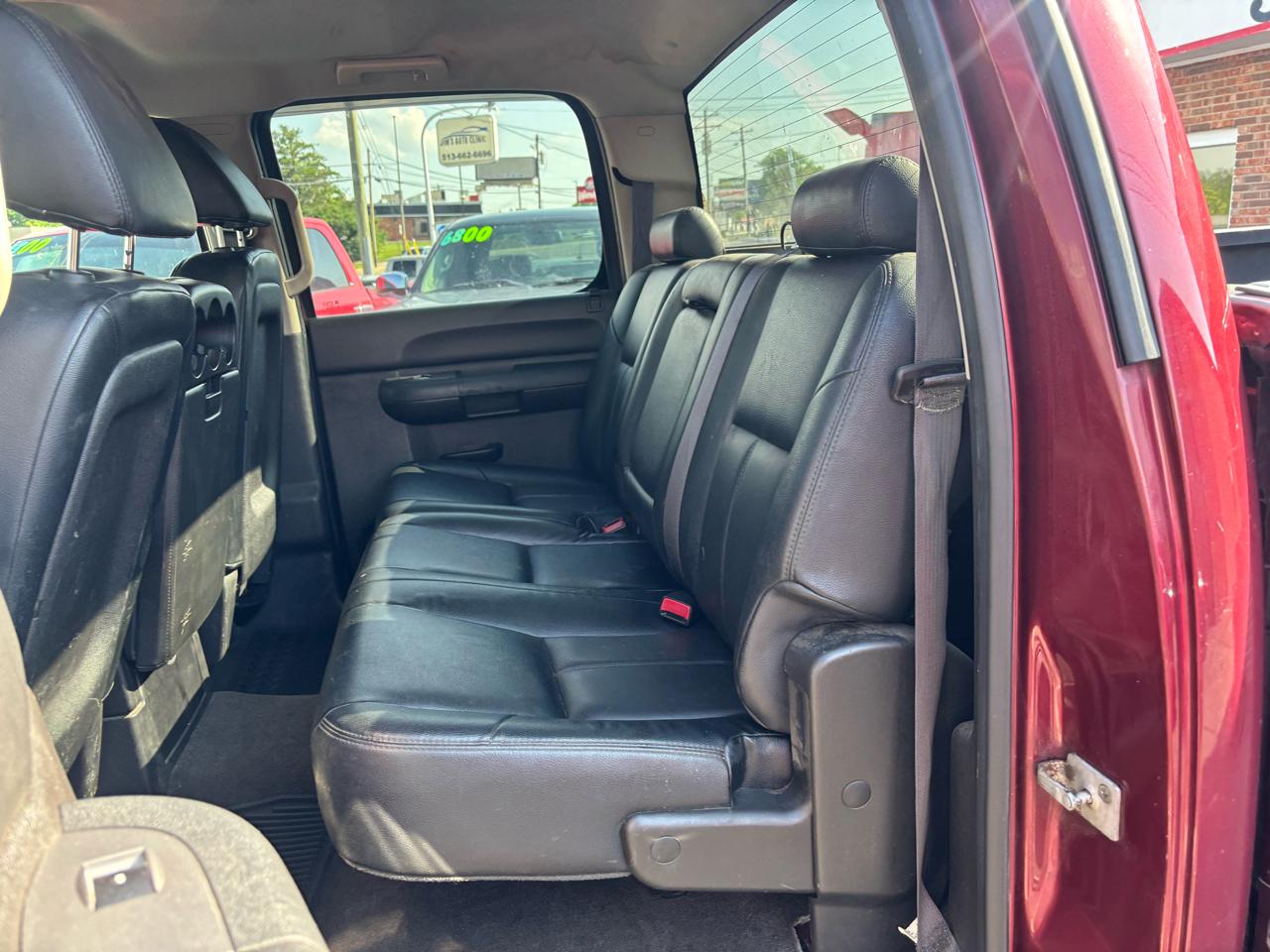 Chevrolet Silverado 2500HD LT Crew Cab 4WD 2013