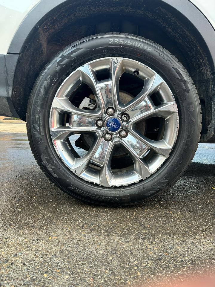 Ford Escape SEL FWD 2013